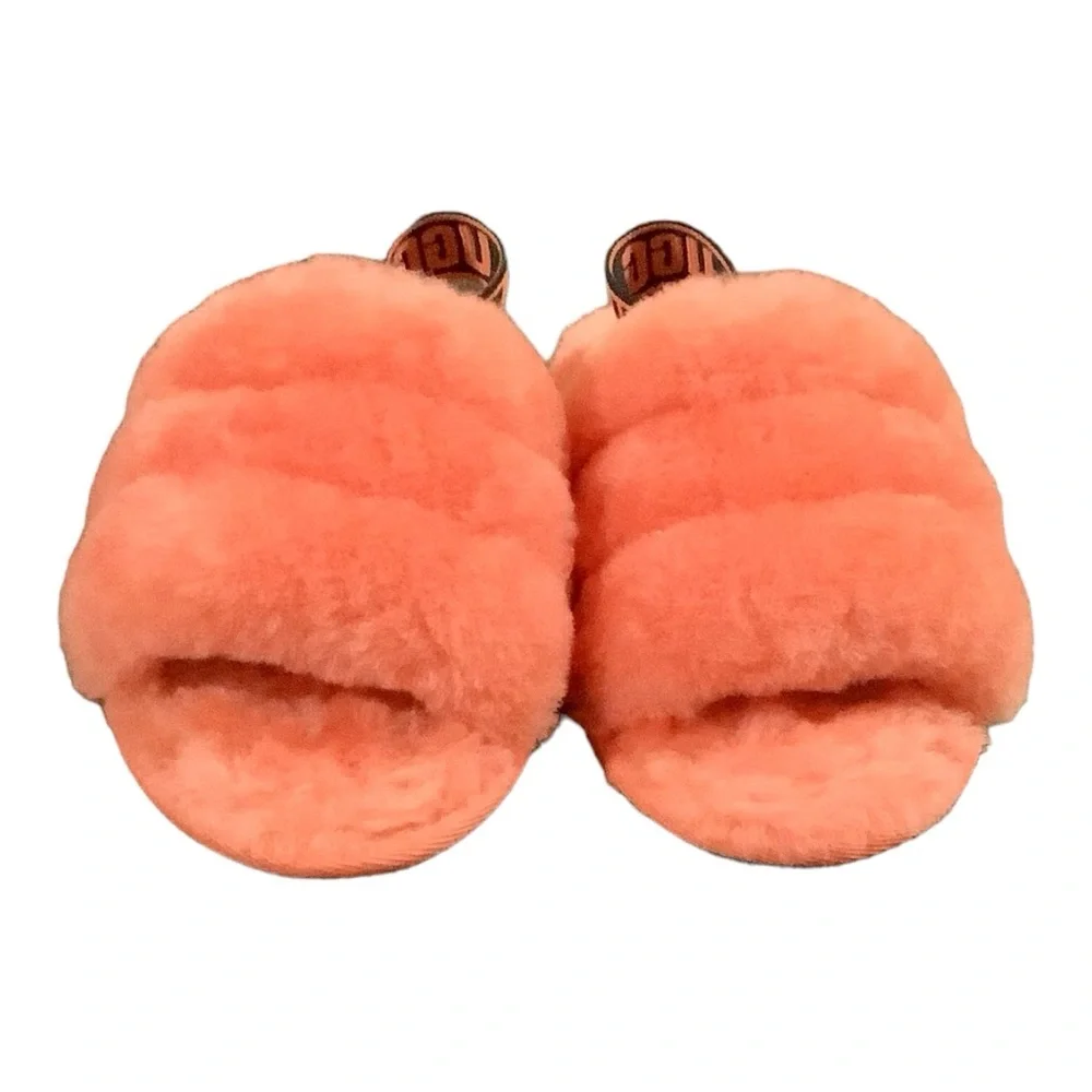 UGG GIRLS FURRY SLIPPERS SIZE 11 - Picture 2 of 6